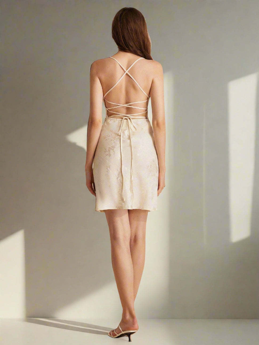 Experience the perfect blend of style and comfort with the Floral Fantasy: Rosie Summer Dress. The draped neck and backless design add a touch of elegance to this floral print dress. Made with high-quality material, it's perfect for any summer outing.