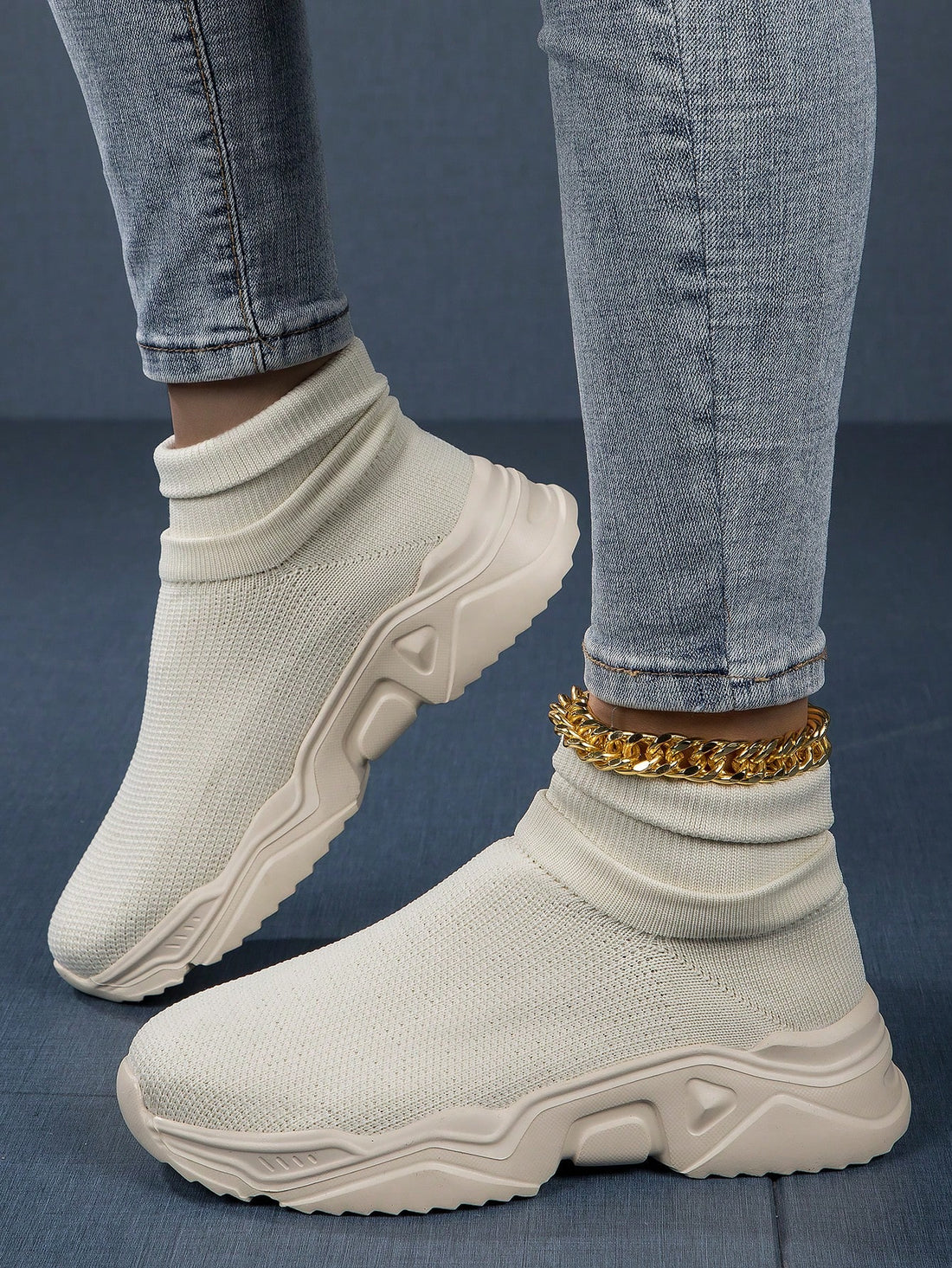 Step up your shoe game with our Stylish & Lightweight Women's Slip-On Mid-Top Sneakers. Featuring a comfortable and breathable design, these sneakers are perfect for every step. Say goodbye to heavy, bulky shoes and hello to effortless style and comfort. (Sole-ful style for your feet!)