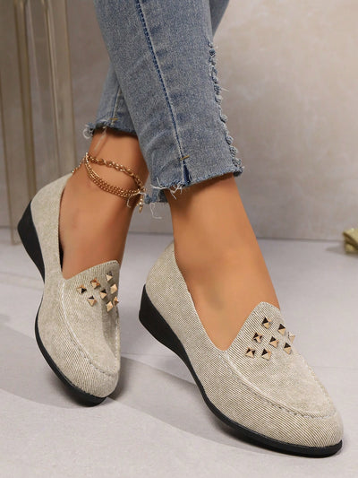 2024 Trendy Rhinestone Flat Shoes: Stylish and Comfortable Casual Footwear for Women