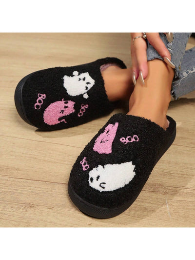 Pink Ghost Shaped Anti-Slip Home Wear Slippers: The Perfect Halloween Treat!