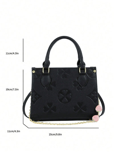 Chic and Versatile: The Ultimate Hand-Held Shoulder Bag for Fashionistas