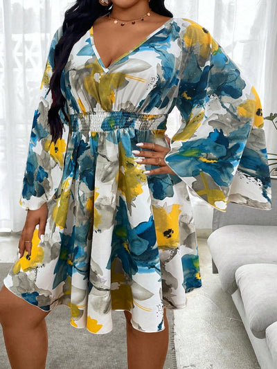 Floral Elegance: Plus Size Women’s Deep V-Neck Flare Sleeve Dress