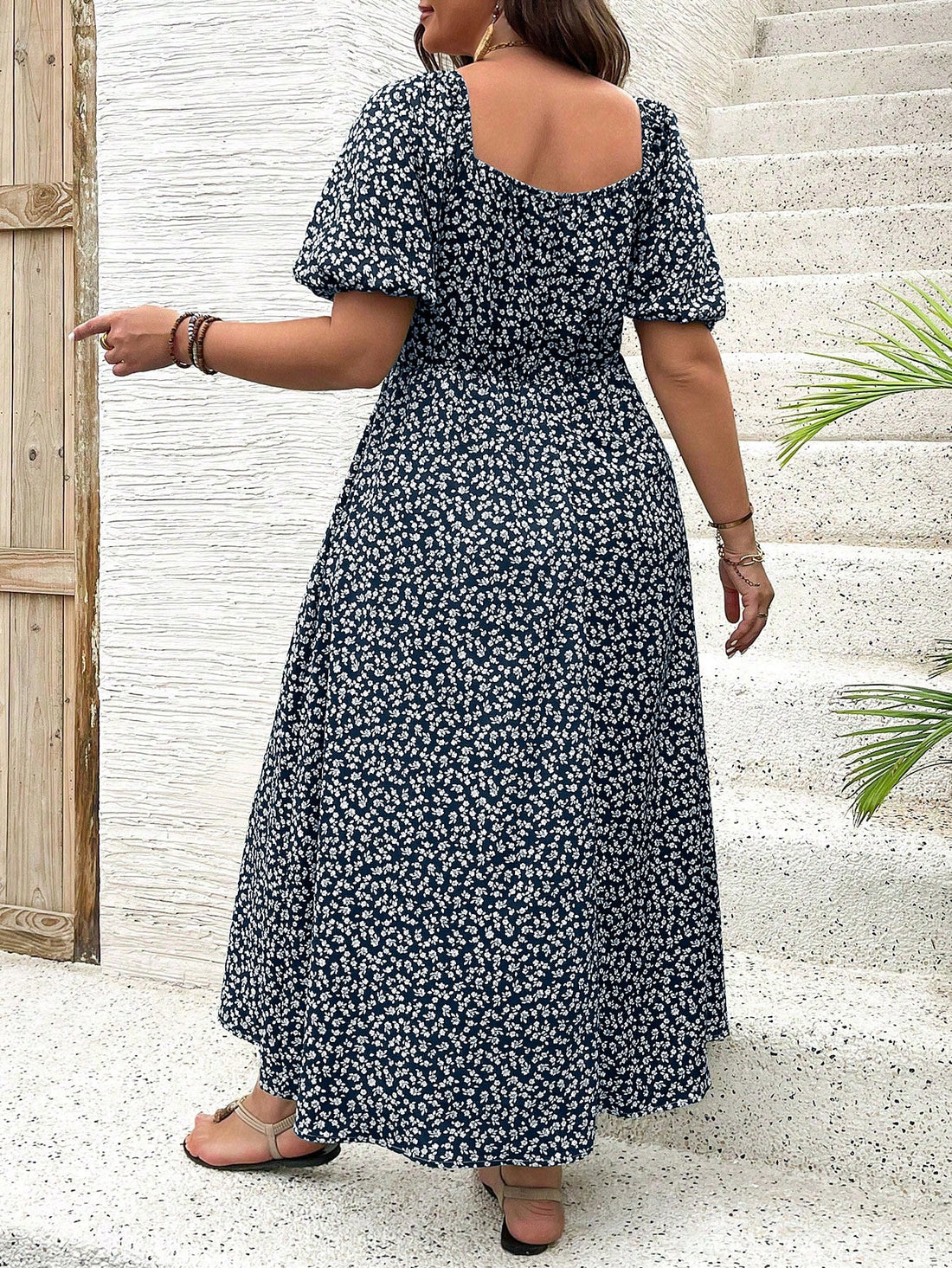 Step out in style with our Chic Plus Size Ditsy Floral Square Neck Puff Sleeve Dress! Show off your curves and your unique style with the charming ditsy floral print and flirty puff sleeves. The side slit adds a touch of sass to this must-have dress. (Warning: may cause compliments and envious glances!)