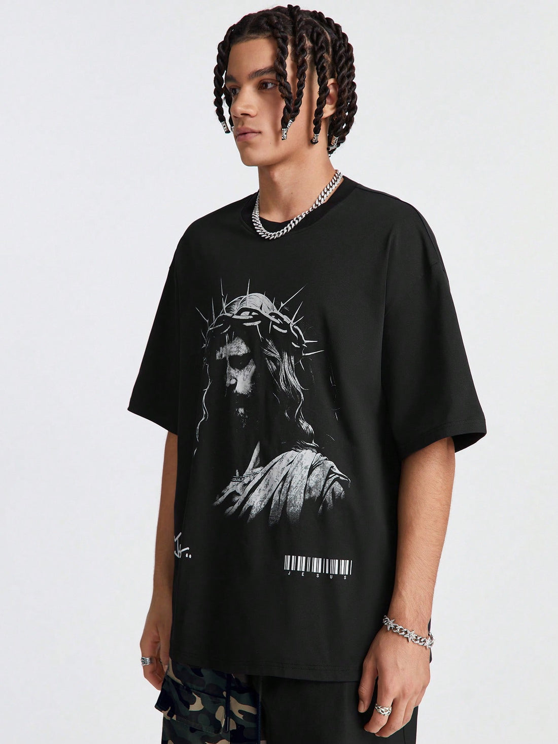 Elevate your summer wardrobe with our Men's Loose Fit Knitted T-Shirt. Its unique human figure print adds a touch of creativity to your style, while the loose fit keeps you comfortable and cool on hot days. Say hello to the summer vibes with this must-have piece.