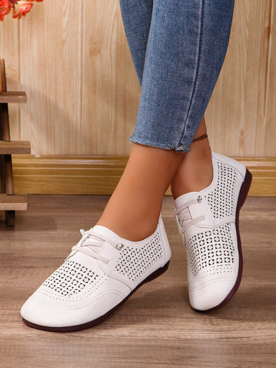 Vintage Summer Chic: Hollow-Out Slip-On Shoes for Women