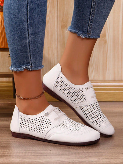 Vintage Summer Chic: Hollow-Out Slip-On Shoes for Women