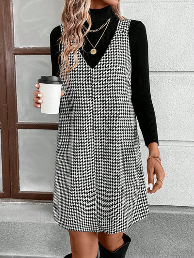 Women's V-Neck Sweater Dress: Cozy Vintage Chic for Autumn/Winter