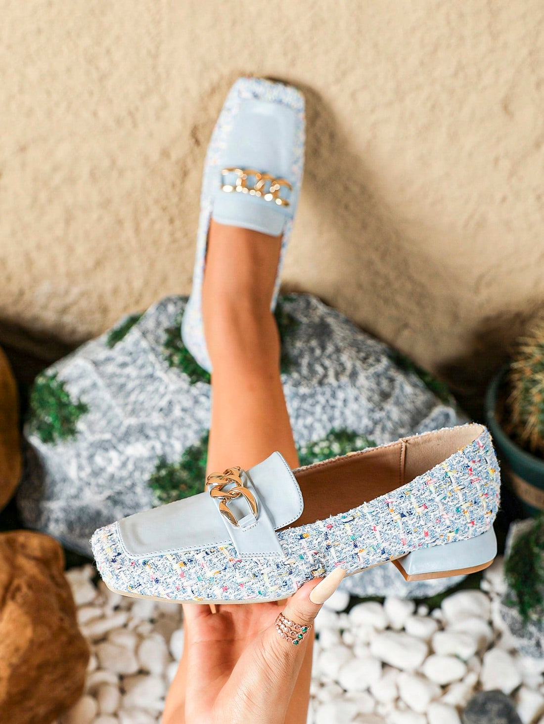 Upgrade your outdoor style with our Chic and Comfortable Women's Flats. The stylish metal buckle detail adds a touch of glamour to these shoes. Designed with your comfort in mind, these flats are perfect for any outdoor activity. Stay chic and comfortable all day long with these must-have flats.