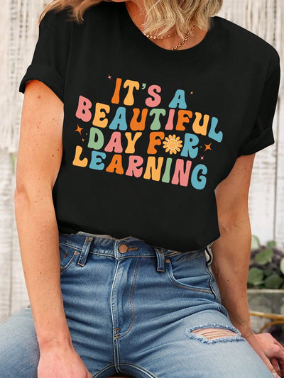 Casual Summer Tee for Teachers: Simple Pattern Round Neck T-Shirt