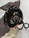 Chic & Versatile: Women's Embroidered Summer Shoulder Bag – Perfect for Beach Vacations