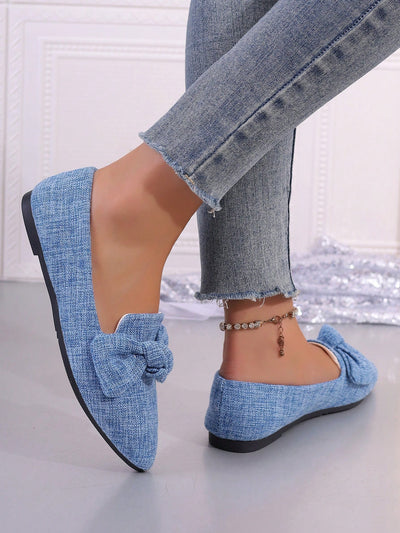 Blue Bowknot Slip-On Shoes: Fashionable and Comfortable for Any Occasion