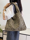 Retro Casual Single Shoulder Tote Bag: Stylish & Spacious