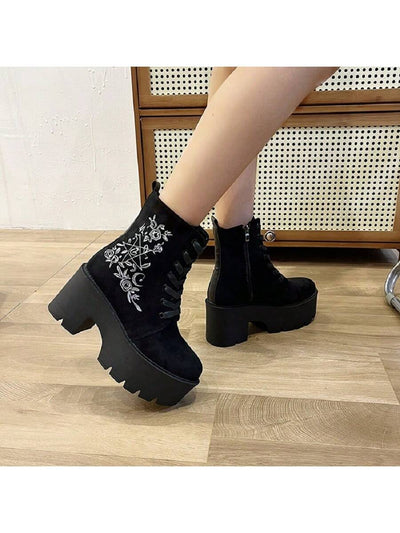 Elevate Your Style with Women's Chunky Heel Lace-Up Boots