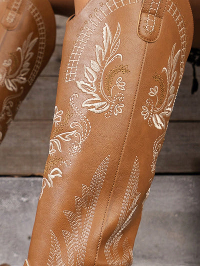 Floral Embroidery Chunky Heel Cowgirl Boots – Perfect for Autumn & Winter Adventures