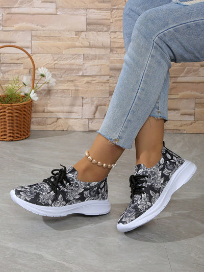 Skull Flower Print Athletic Shoes: Comfortable and Stylish for Outdoor Leisure