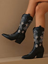 Vintage Embroidered Western Cowboy Boots: A Stylish Update for Fall and Winter