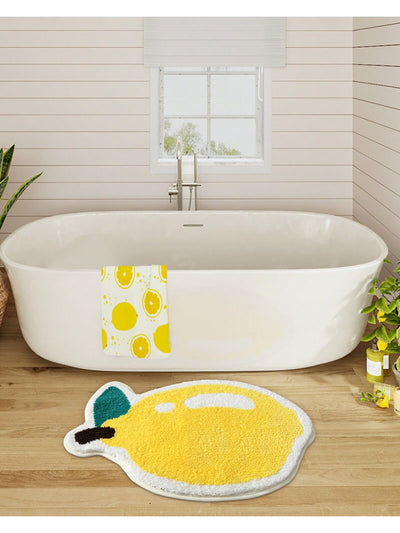 Cheerful Fruit Design Non-Slip Bath Mat - Stylish Absorbent Rug for Your Bathroom or Bedroom