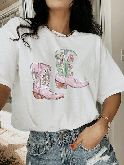 Trendy Boot Print Summer Tee for Women - Stylish and Comfortable T-Shirt