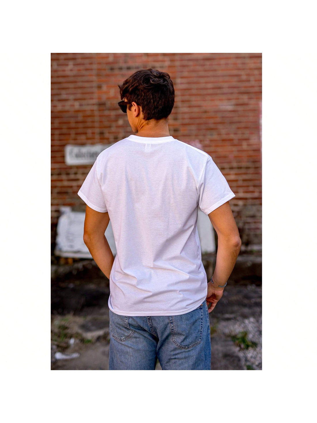 Be the fun uncle your nieces and nephews adore with our Funcle graphic tee. Made from high-quality materials, this must-have shirt is both comfortable and stylish. Show off your cool uncle status and bond with the family in this perfect addition to any uncle's wardrobe.