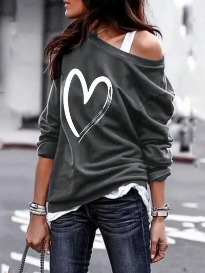 Cozy Chic: Women's Stylish Oversized Heart Print Casual Sweatshirt