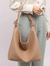 Chic French Retro Shoulder Bag: Stylish & Spacious Tote for Women