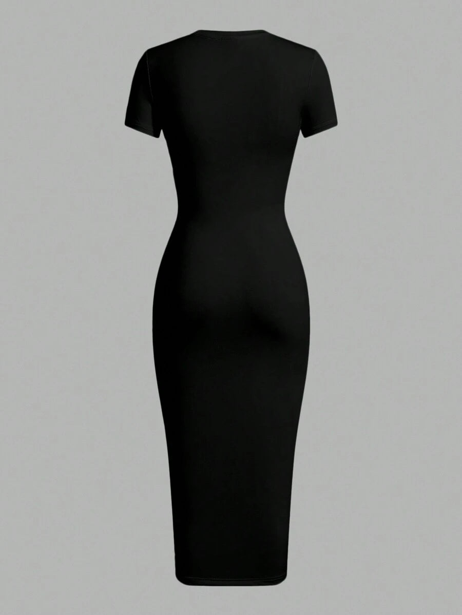 Close-up view of chic plus-size summer dress with california slogan - casual minimalist style for effortless fashion with summer styling for summer casual wear