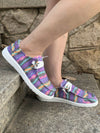 Comfortable and Stylish: Striped Casual Sports Shoes for Women