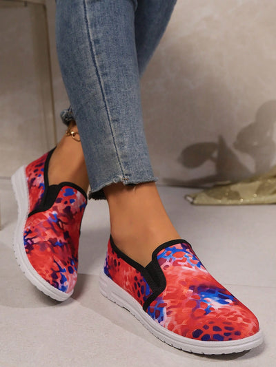 Summer 2024 New Arrival: Trendy Slip-On Printed Women's Flat Shoes - Lightweight and Comfortable Casual Shoes