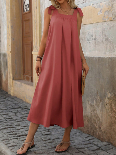 Chic and Simple: Women's Solid Color Pleated Spaghetti Strap Dress for Summer Vacation