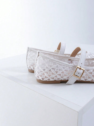 Elegance in Bloom: Women's Floral Embroidered White Mesh Ballet Flats