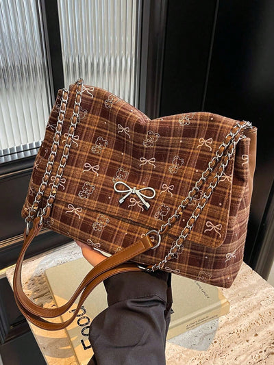 Plaid Perfection: Women's Large Handbag with Chain Strap - The Ultimate Tote Bag