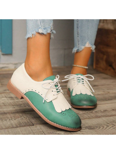 Vintage Carved Lace-Up Flat Shoes: British Style Comfort for Women