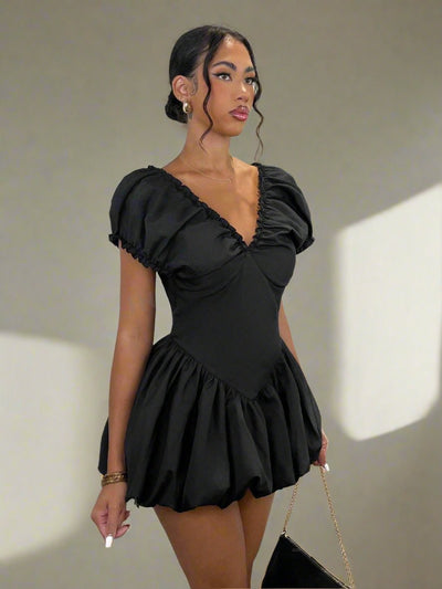 Elegant Black Sweetheart Mini Dress - Perfect for Parties & Vacations