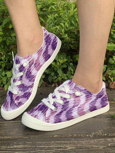 Women's Floral Print Casual Sneakers: Stylish Low Top Comfort with Lightweight Sole