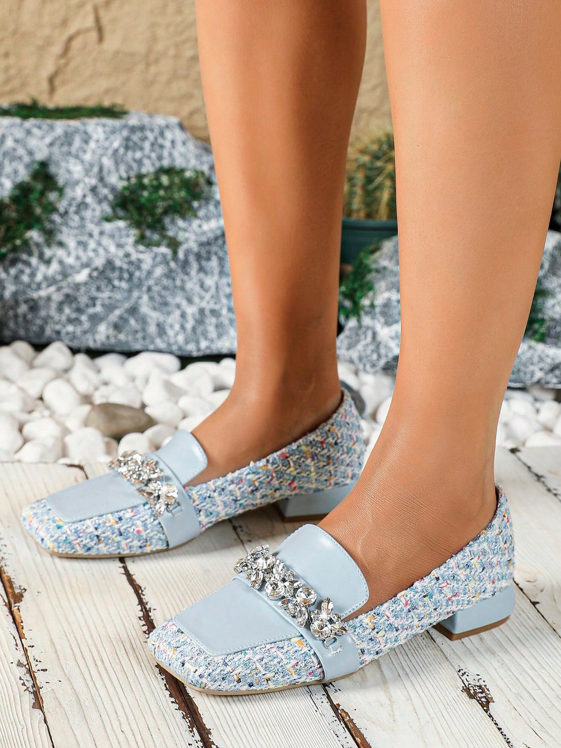 Experience the perfect blend of style and comfort with our Chic Metal Decor Loafers. These sleek and elegant shoes are designed to provide both fashion and comfort, making them a must-have for any wardrobe. With chic metal detailing and a comfortable fit, these loafers are the perfect addition to any outfit.