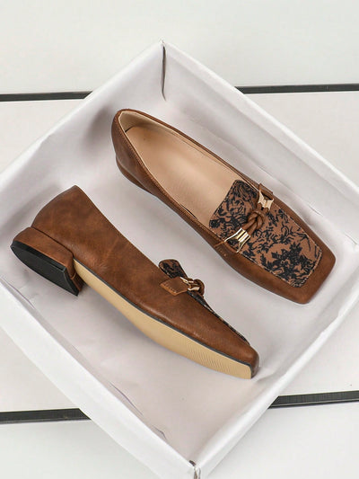 Chic Metal Decor Loafers: The Perfect Blend of Style and Comfort