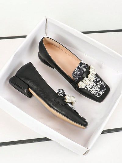 Chic Metal Decor Loafers: The Perfect Blend of Style and Comfort