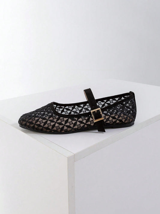 Chic Hollow-Out Mesh Slip-On Loafers for Effortless Style – Perfect for Casual, Party, and Office Wear