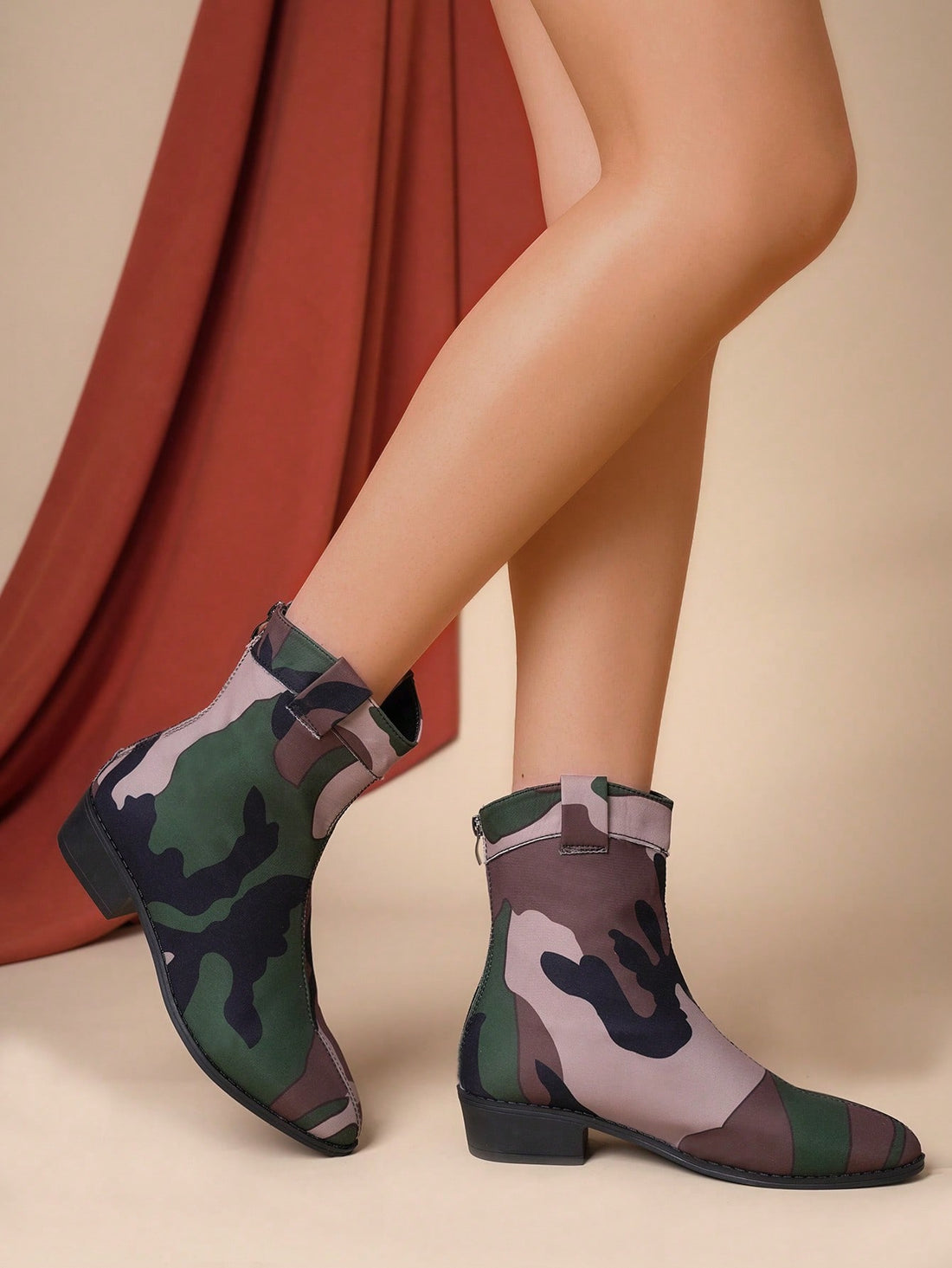 Stay comfortable and stylish on your outdoor adventures with our Camouflage Platform Comfort Mid-Calf Hiking Boots. These boots feature a camouflage platform for added traction and style, while providing all-day comfort for long hikes. Perfect for any nature lover or outdoor enthusiast.