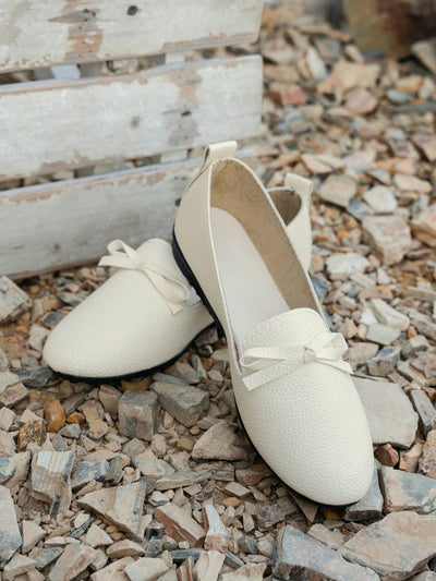 Chic Bowknot Flat Shoes: Stylish Slip-Ons for Women