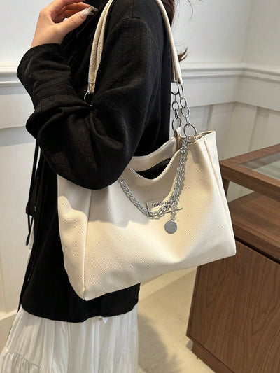 Classy Chain Decor Shoulder Bag: The Perfect Gift for Teachers and Travel Enthusiasts