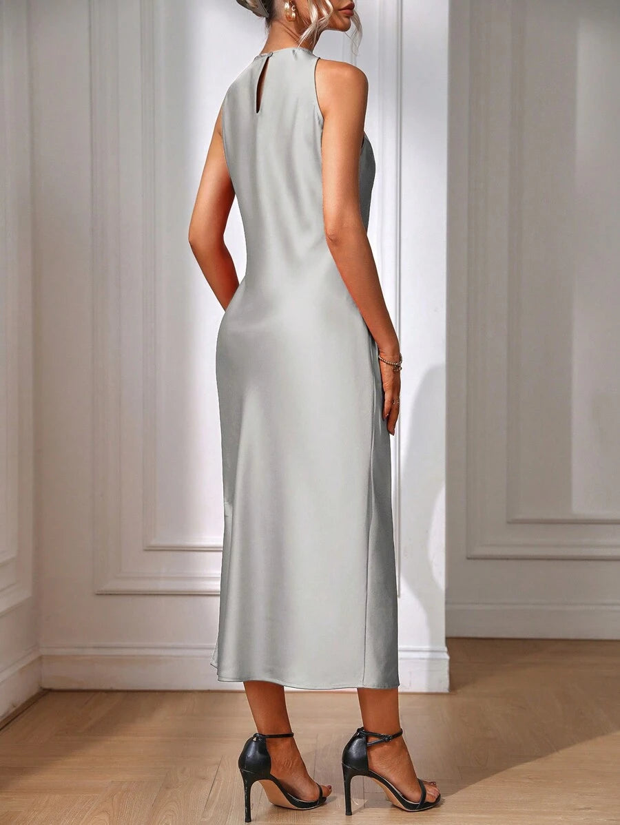 Close-up view 38 of Chic Sleeveless Maxi Dress for Women - Elegant Long Dress by EMERY ROSE for dress styling