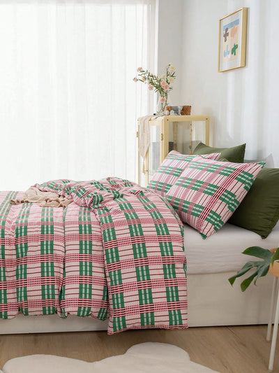 Pink and Green Geometric Plaid Bedding Set - Soft Washed Polyester Fabric - Ideal for Bedroom Decor