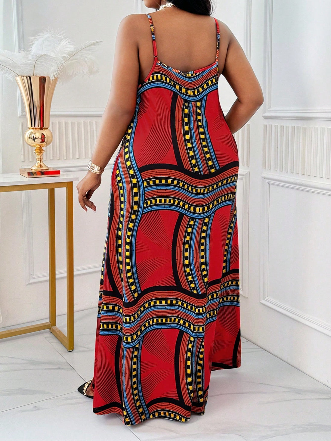 Get plaid in the sun with this Spring/Summer Plus-Size Plaid Ball Gown! The casual spaghetti strap design is perfect for a day at the beach. Look stylish and feel comfortable in this versatile dress!