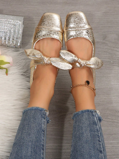 Chic French-Inspired Bow Detail Soft Leather Low Heeled Flats