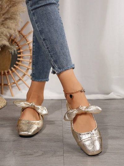 Chic French-Inspired Bow Detail Soft Leather Low Heeled Flats