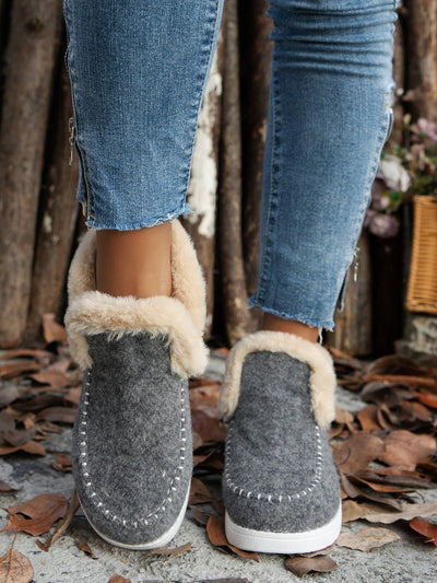 Cute and Comfortable Plus Size Slip-On Boots for All-Day Wear