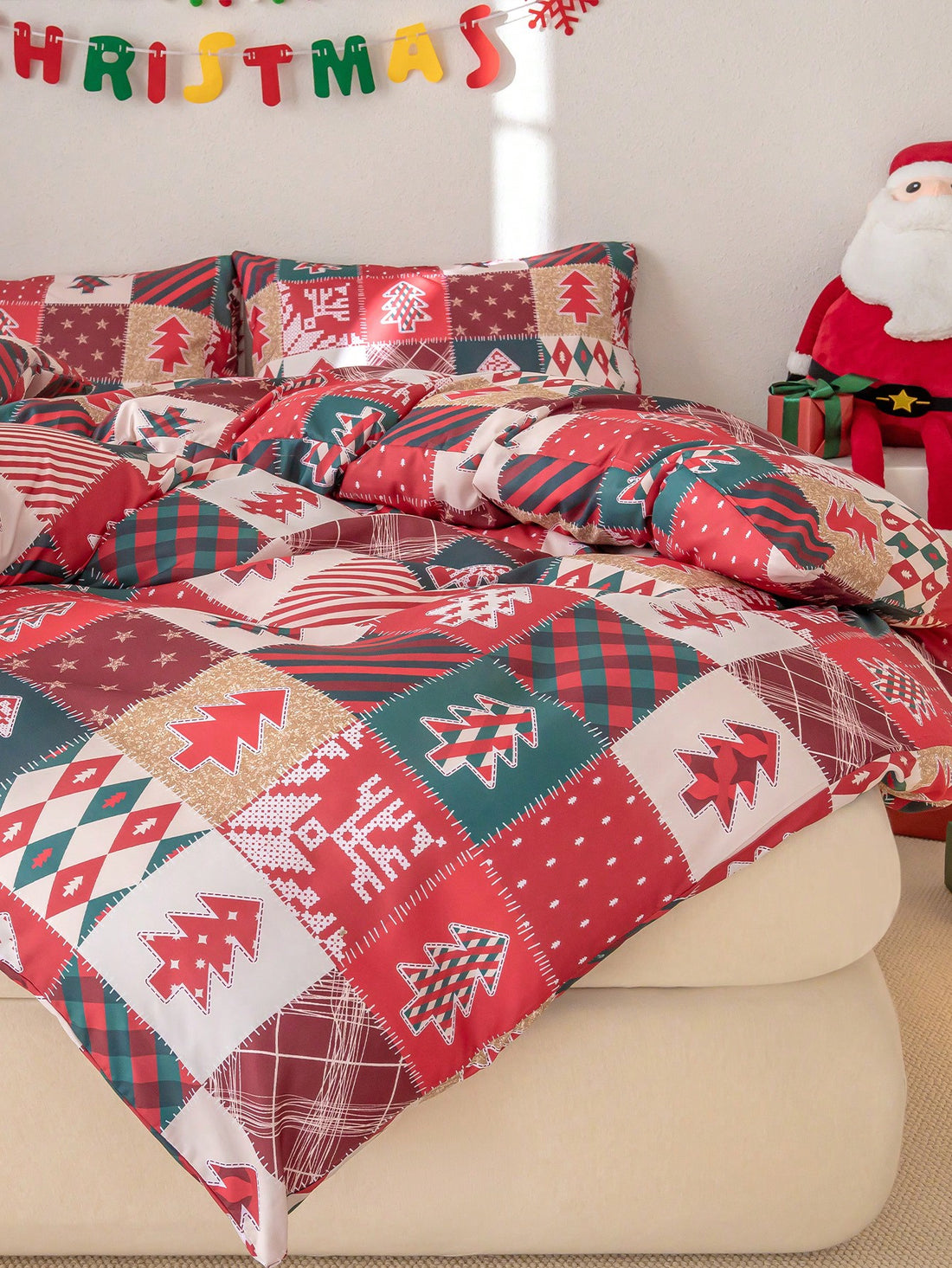 Elevate your holiday decor with our Sleigh Bells and Snowflakes: 3pc Christmas Polyester Printed Quilt Cover Set. Made with premium polyester, this set features a festive print of sleigh bells and snowflakes. Add a touch of magic to your bedroom and cozy up in style this holiday season.