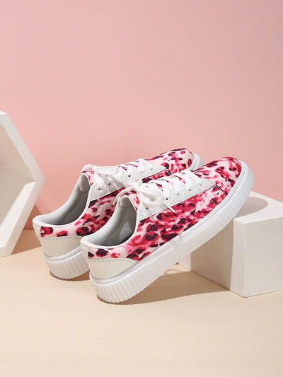 Stylish Leopard Print Women’s Casual Sneakers - Comfortable Lace-Up Athletic Shoes for Everyday Wear