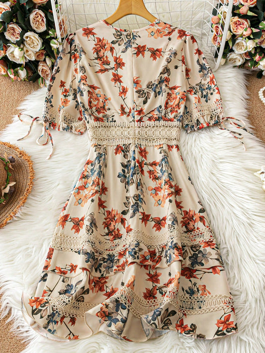 Chic Floral Print Lace-Trim Casual Dress for Effortless Vacation Style